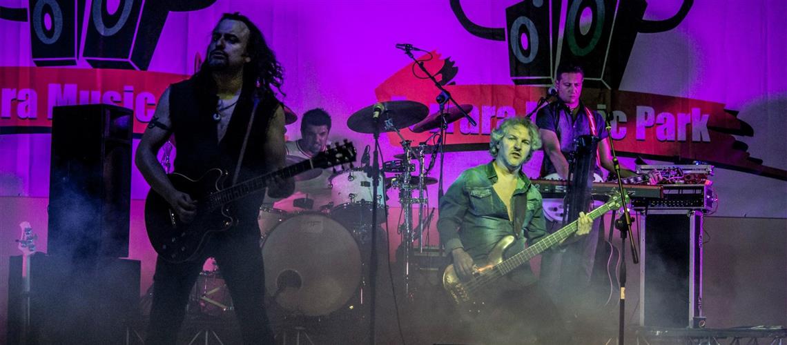 GIULLARI LIVE al Bagno Onda Blu
