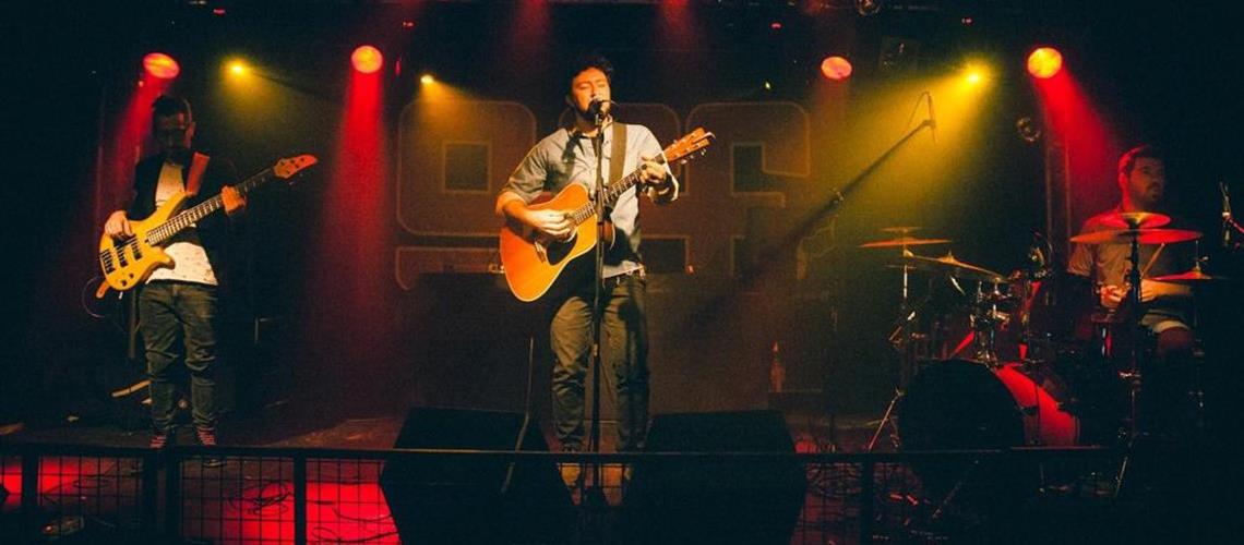EXTRAS LIVE al Bagno Onda Blu