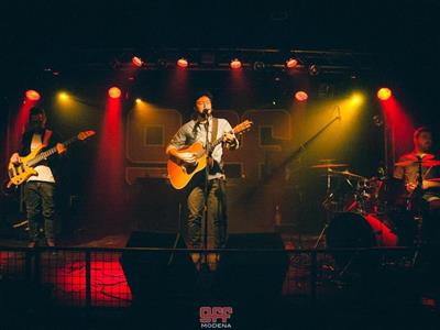 EXTRAS LIVE al Bagno Onda Blu