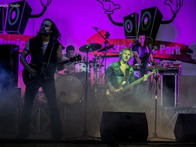 i GIULLARI LIVE al Bagno Onda Blu