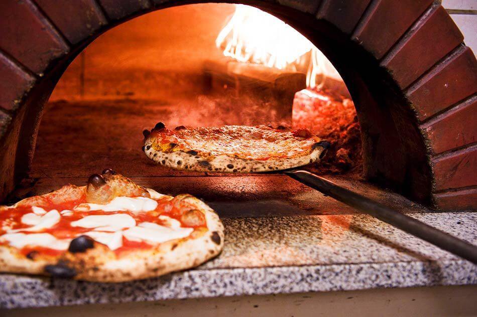 Pizzeria